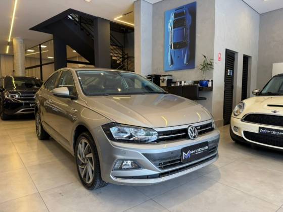 VOLKSWAGEN VIRTUS 1.0 200 TSI HIGHLINE AUTOMÁTICO